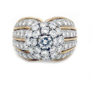 Anillo de compromiso de diamantes retro de mediados de siglo con corte de transición antiguo / Circa 1940