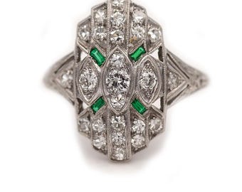 Anillo antiguo de esmeralda, esmeralda de talla europea, diamante, anillo de compromiso antiguo, Art Déco, hallazgos vintage, tienda atemporal, tienda de platino vintage