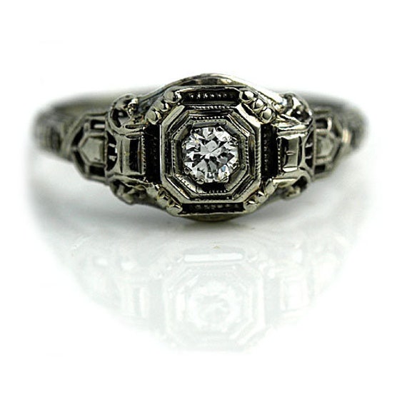 Art Deco Engagement Ring - Antique Art Deco & Diam