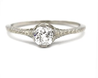 Anillo de compromiso Art Deco con diamantes antiguos de talla mina y banda de filigrana fina de 0,40 quilates