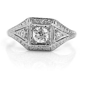 Antique Engagement Ring Vintage 1930&#39;s Diamond Engagement Ring