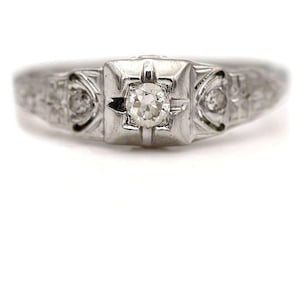 Art Deco Engagement Ring .20ct Old Euro Cut Diamond H VS2 – 18K White Gold – 1920s Filigree & Floral Engraved Antique Ring