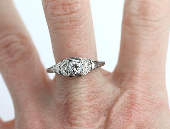 Art Deco Diamond Ring - Antique Art Deco & Diamon… - image 4