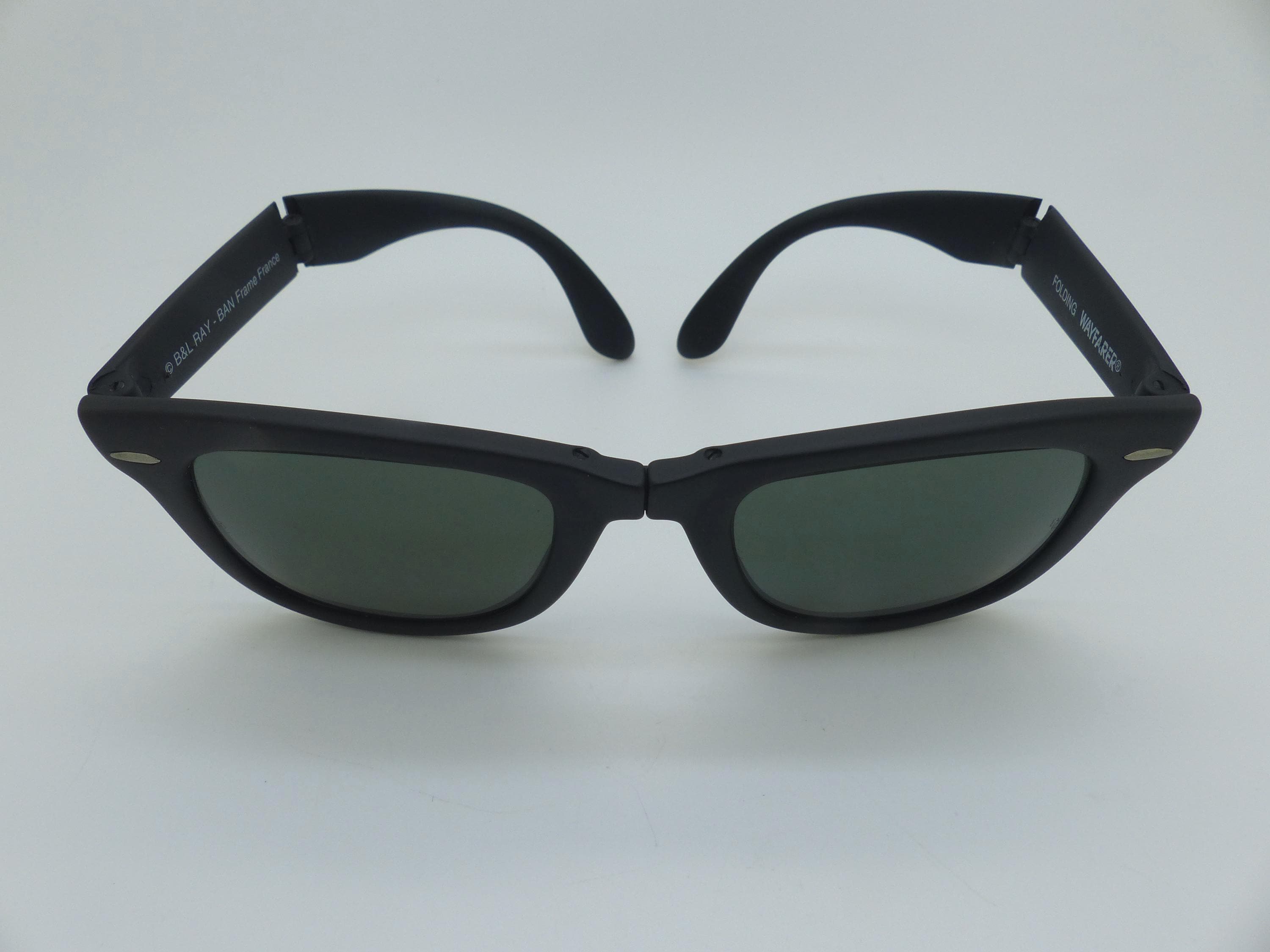 Ray-ban W0670 Bausch & Lomb Folding Wayfarer Sunglasses Vintage 