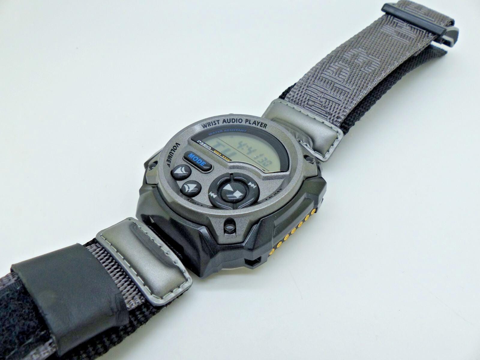 カシオ　WMP-1 携帯型音楽プレイヤー　CASIO  mp3ウォッチ Vintage Casio Watch Wmp-1 Mp3 Player Complete All Papers and