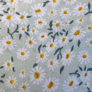 Small chamomile flowers fabric yard, small daisies fabric yard, small mint flowers cotton yard, chamomile flowers fabric half yard meter