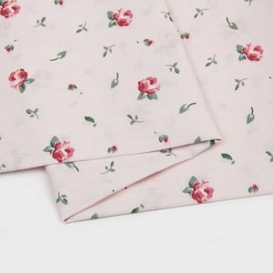 Roze rozen bloemen stof tuin, kleine roze rozen stof tuin, kleine rode bloemen bloemen stof tuin, rode rozen bloemen stof halve meter meter