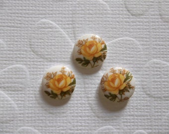 Vintage Cameos - Yellow Rose on White Cameo -  10mm Round Glass Cabochons - Qty 6