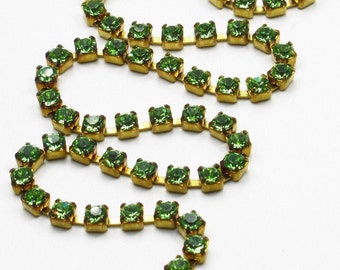 3mm Green Rhinestone Cup Chain - Brass Setting - Peridot Green Preciosa Czech Crystals - Choose Your Length