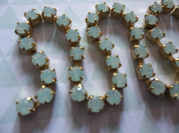 by the Foot Coral Orange//Brass 24PP Czech Crystal Rhinestone Cup Chain