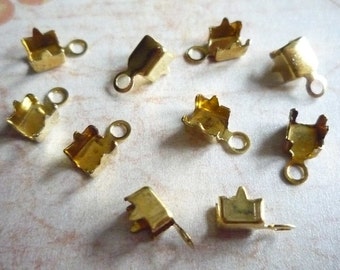 Rhinestone Chain Connectors - Brass Crimps with Pointed Prongs - Box Ends Tags - 4mm Size for 3mm Size Chain - Qty 10