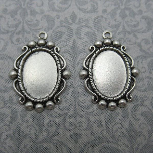 14X10mm Settings - Oxidized Silver Plated Brass - Elegant Beaded Frames - Vintage Inspired Pendant Bezels - For Cameos & Cabochons - Qty 4