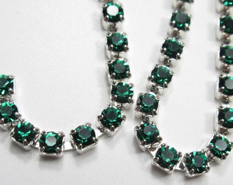 3mm Emerald Green Rhinestone Cup Chain Brass Setting Czech Crystal Choice Length 3mm Emerald Green Rhinestone Cup Chain Brass Setting Czech Crystal Choice Length