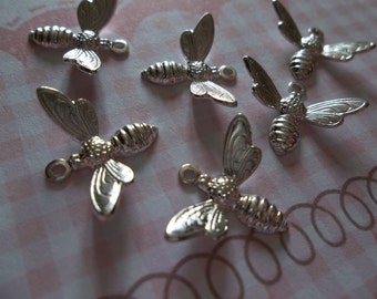 Silver Plated Bee Charms or Pendants with Wings Bent in Flight - 17 X 11mm - Qty 5