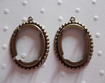 25X18mm Settings - Oxidized Brass - Antiqued Brass - Beaded Edge Frame - Open Back 4-Pronged Setting - For Cameos & Cabochons - Qty 2