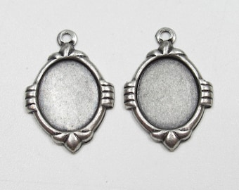 10X8mm Settings - Antiqued Silver Plated Brass - Vintage Inspired Pendant Bezels Frames Mountings - For Cameos & Cabochons - Qty 2