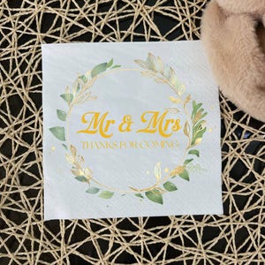 Mr & Mrs Table Napkins, Engagement Party Napkins, Reception Wedding Napkins, Floral Wedding Party Napkins, Napkins For Wedding Parties