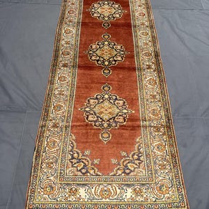 3'5 x 9 ft Turkish Hand-Knotted Silk Runner Rug, Floral Medallion Design, Oriental Luxury Wool & Silk Blend Rug, Nomadic Boho Kitchen Rug