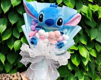 Ramo de flores de peluche para graduación, estilo anime, peluches kawaii, regalo moderno, regalo de cumpleaños único, regalo para la clase de 2026, recuerdo de graduación