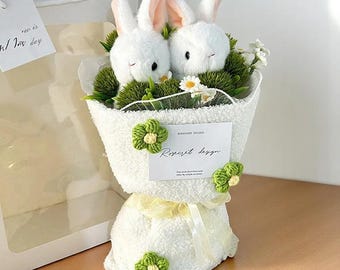 Ramo de flores de peluche de conejo, regalo de cumpleaños único, ramo de peluche de graduación, regalo de graduación, regalo de la clase de 2026, recuerdo de graduación
