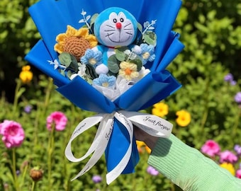 Ramo de flores de peluche para graduación, flores de ganchillo de anime coloridas para niños, regalo de cumpleaños único, regalo para la clase de 2026, recuerdo de graduación