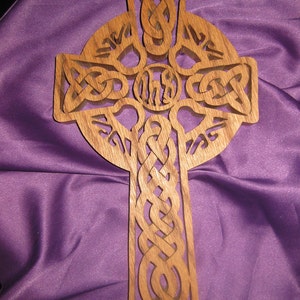 Oak celtic cross