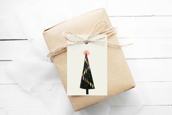 Christmas Gift Tags With String, Set of 12 Hang Tags - Christmas III