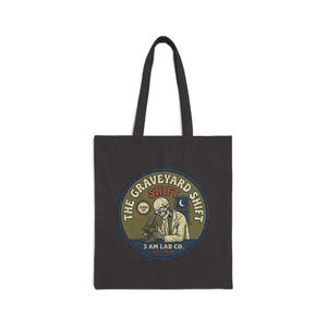 Friedhof Shift Skeleton Tragetasche | Vintage Nachtschicht Design Bild 2