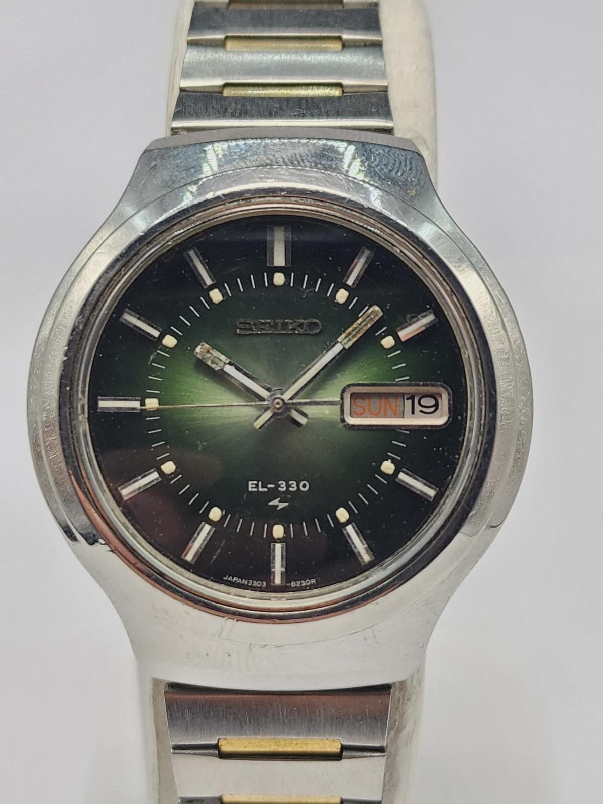 セイコー EL-330 SEIKO 希少 3303-8120E Seiko El-330 3303-8120 Electromagnetic Balance Quartz Day Date