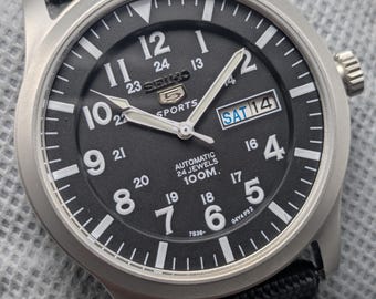 Seiko 5 - 7S26-0550 Automatic Men's Watch Day Date Japan Made - Etsy