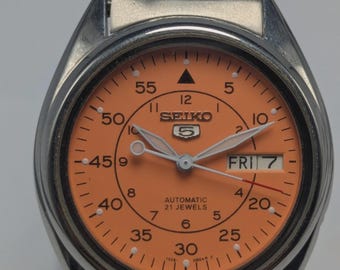 Vintage Seiko oranje wijzerplaat dag/datum 7S26-3160 Japans herenhorloge