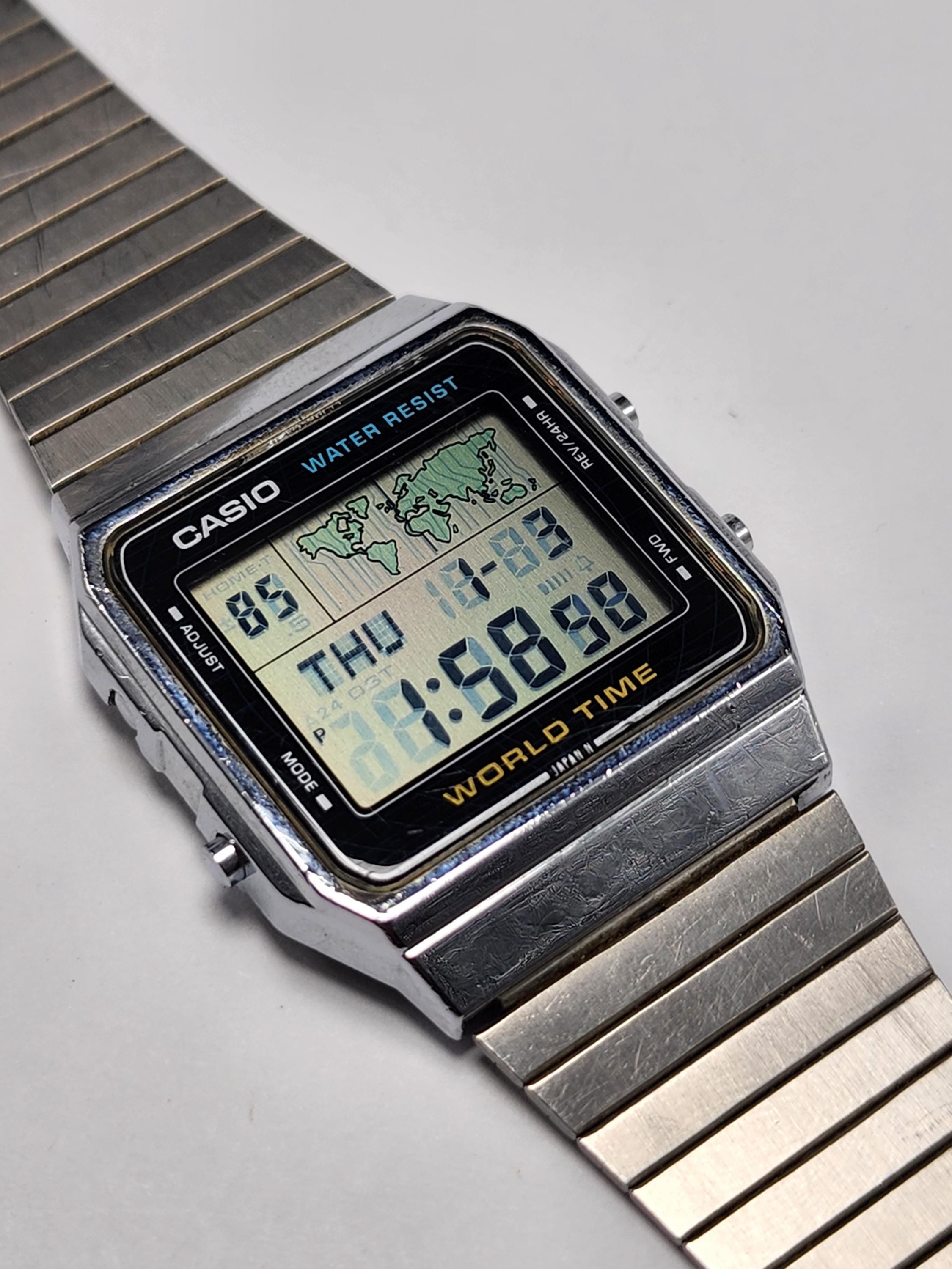 ULTRA RARE Casio World Time A300U Japan 636 Module Vintage 1980s