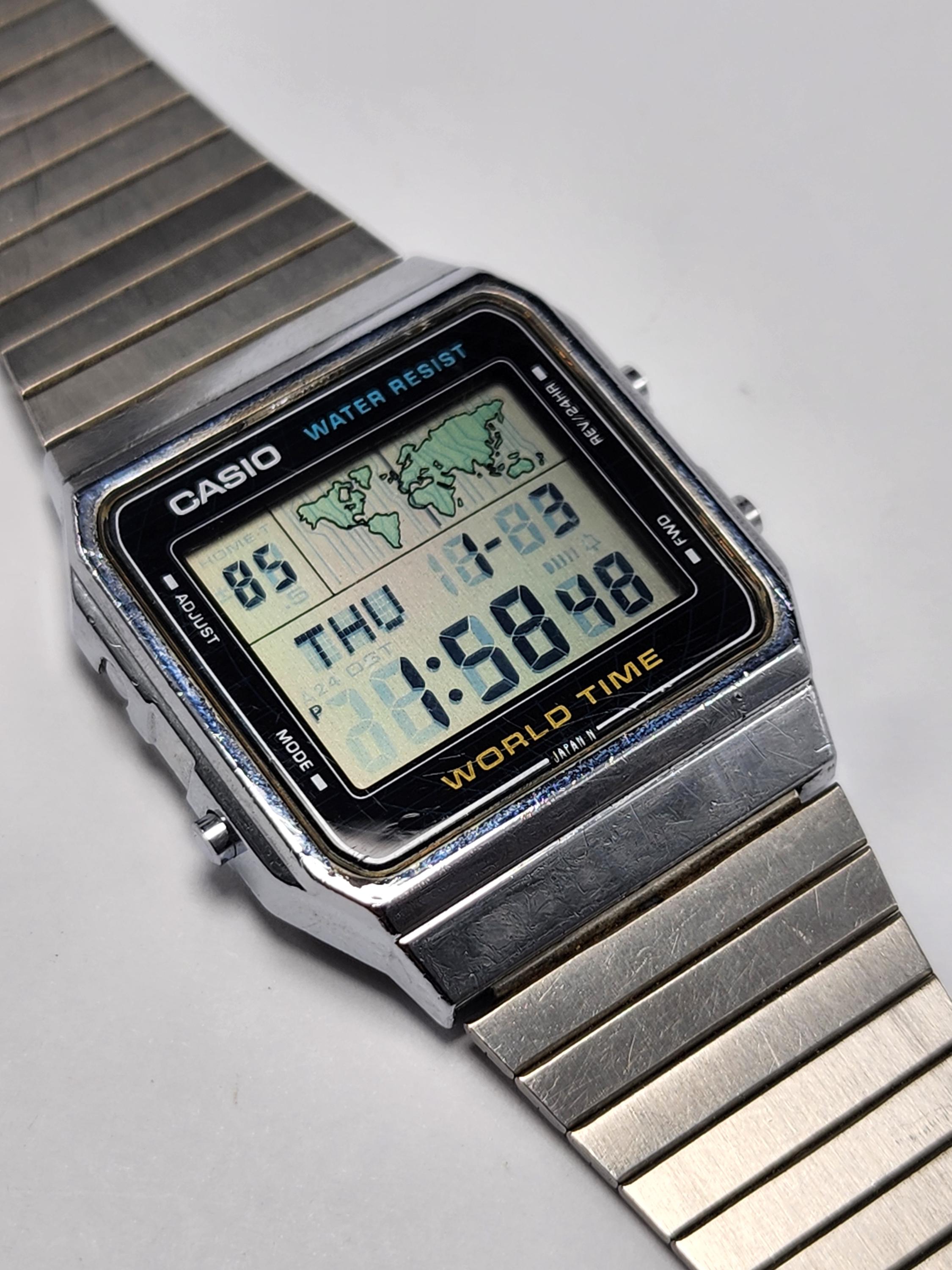 ULTRA RARE Casio World Time A300U Japan 636 Module Vintage 1980s