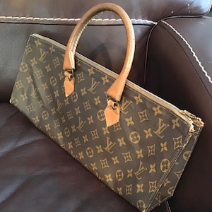 Louis Vuitton Sac Tricot Bag