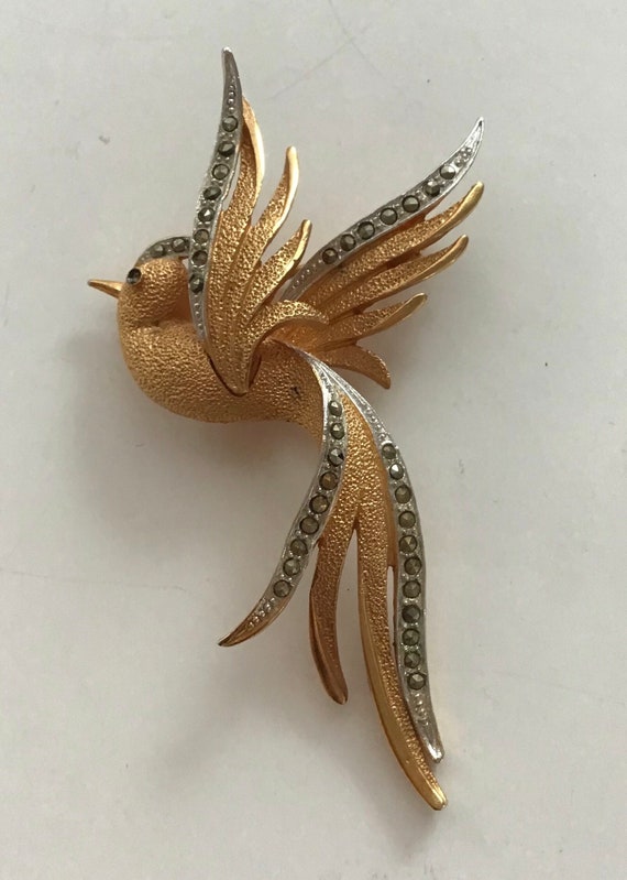 Vintage Corocraft marcasite bird pin