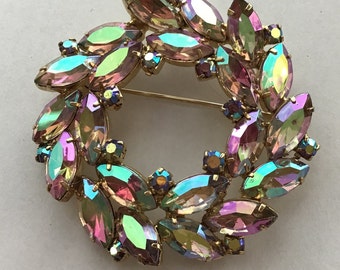 Vintage  Juliana  aurora borealis rhinestone wreath pin