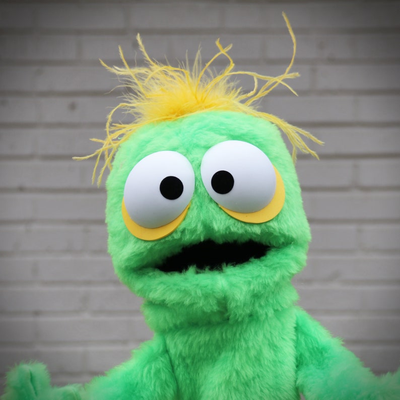 Pro Practice Puppet GREEN Customize image 1