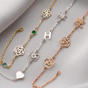 Pulsera de flor de nacimiento con piedra de nacimiento Pulsera con inicial de corazón y piedra de nacimiento Collar con iniciales Pulsera de piedra de nacimiento Pulsera con letra de corazón