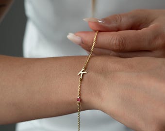 Benutzerdefinierte Buchstabe und Geburtsstein Armband mit Anfangsstein Geburtsstein Armband für Freundin Silber Initial Armband Geburtsstein Anhänger für Armband
