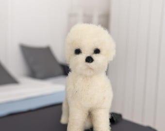 Handmade Felt Toy Poodle Plush: Collectible Dog Keychain