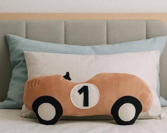 Cuscino a forma di macchina da corsa per la cameretta dei bambini, tema auto per la cameretta, decorazione per la stanza dei ragazzi, cuscino in stile vintage, cuscino fatto a mano