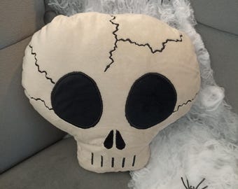 Spooky Skull Cushion, Halloween Plush Pillow, Kids Room Decor, Gothic Nursery Gift, Personalized Skeleton Toy, Custom color