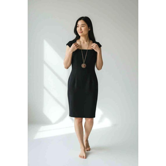 Vtg Ted Baker London Black Square Neck Sheath Dress Size 1 Classic Elegant Cocktail