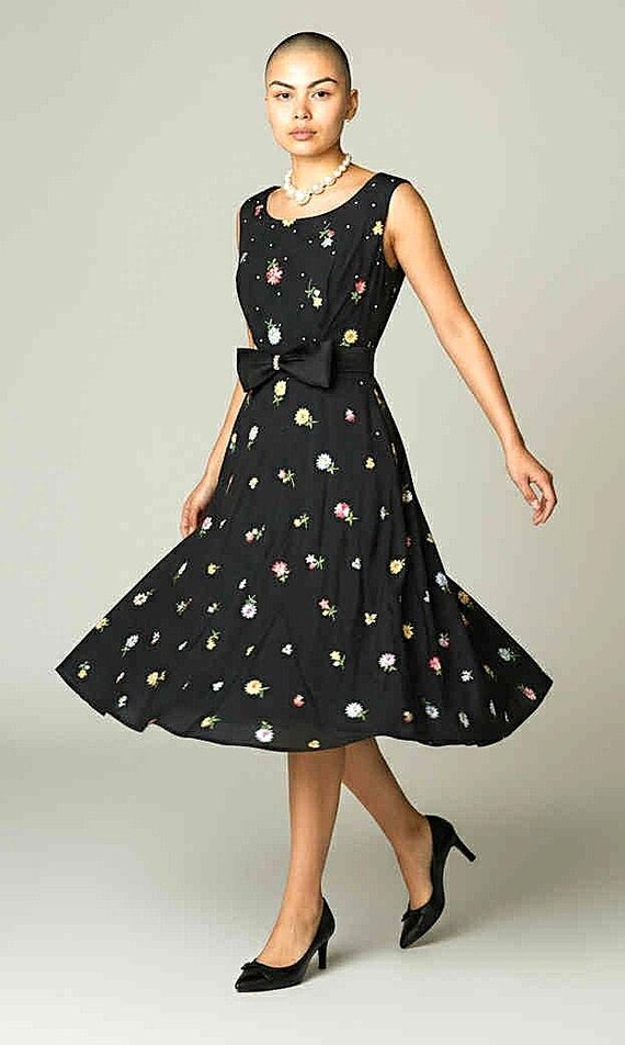 Vintage 1950s Handmade Black Dress Embroidered Colorful Flowers Sleeveless Belt