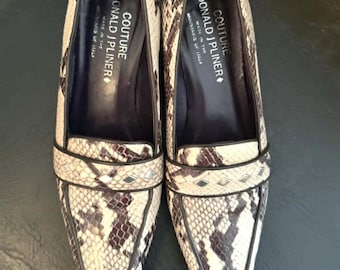 Vintage Couture Donald J Pliner Snakeskin Leather Kitten Heel Pumps Size 6M Italy