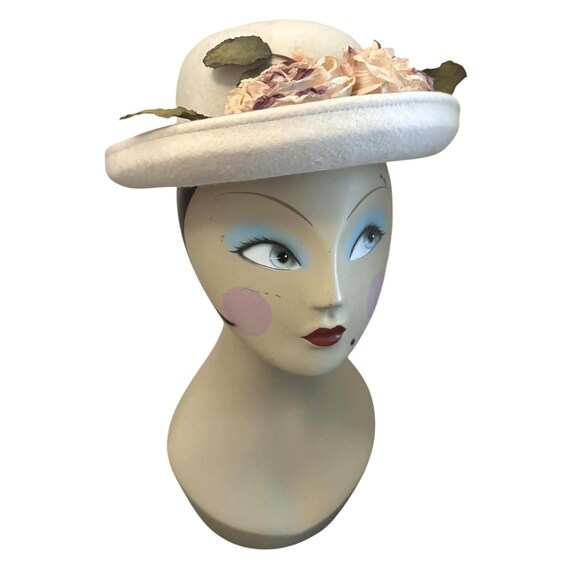 Vintage Ivory Wool Felt Hat Made USA Floral Trim … - image 6