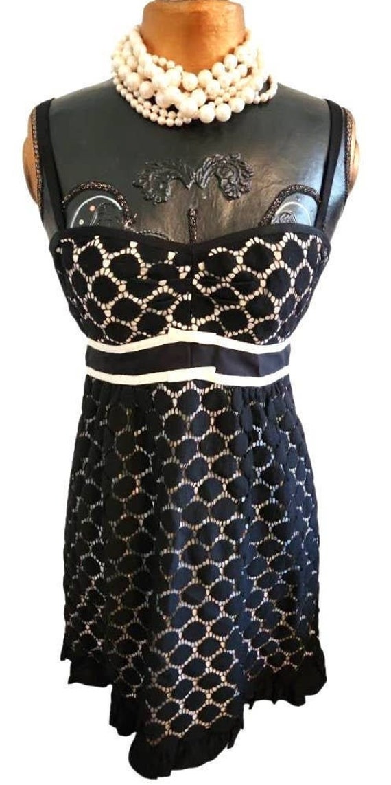 Vtg Nanette Lepore Black & White Eyelet Dress 6 Sp