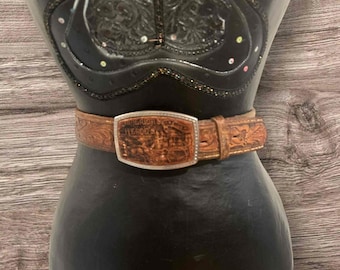 Vintage Tooled Leather Belt 47 display picture 2