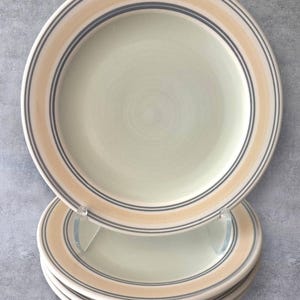 Vintage Pfaltzgraff Set 4 Key Largo Stoneware Dinner Plates Cream Yellow Green Bands