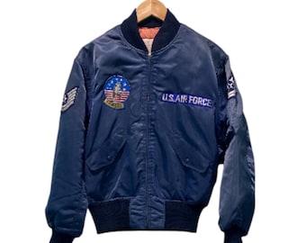 Vintage 1980s ALPHA INDUSTRIES Bomber Fight Jacket Large Alpha